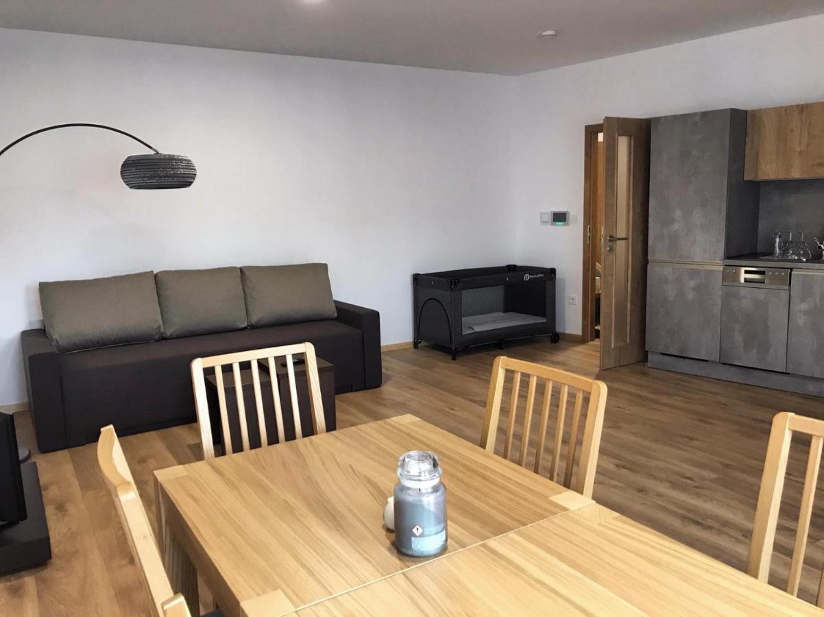 Apartman T5 Vrchlabi Apartment Екстериор снимка